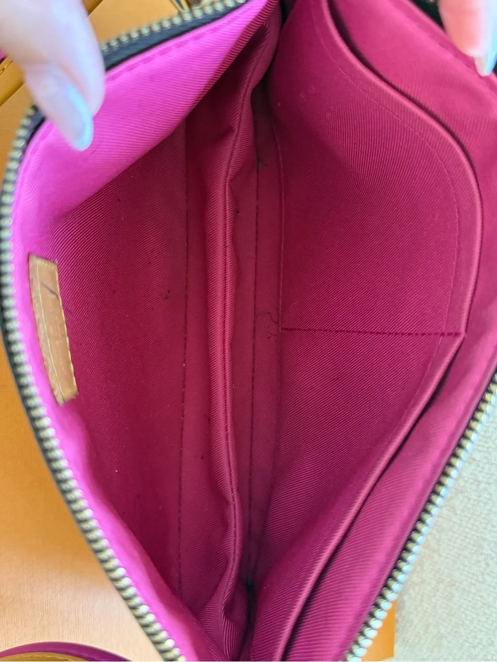 Louis Vuitton Monogram Loretta Crossbody bag